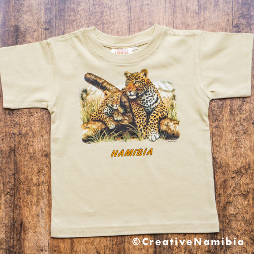 Kids T-shirt - Leopard and Cub